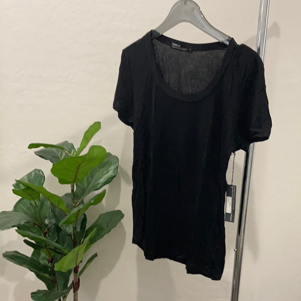 Benjamin Jay Black Short Sleeve Top